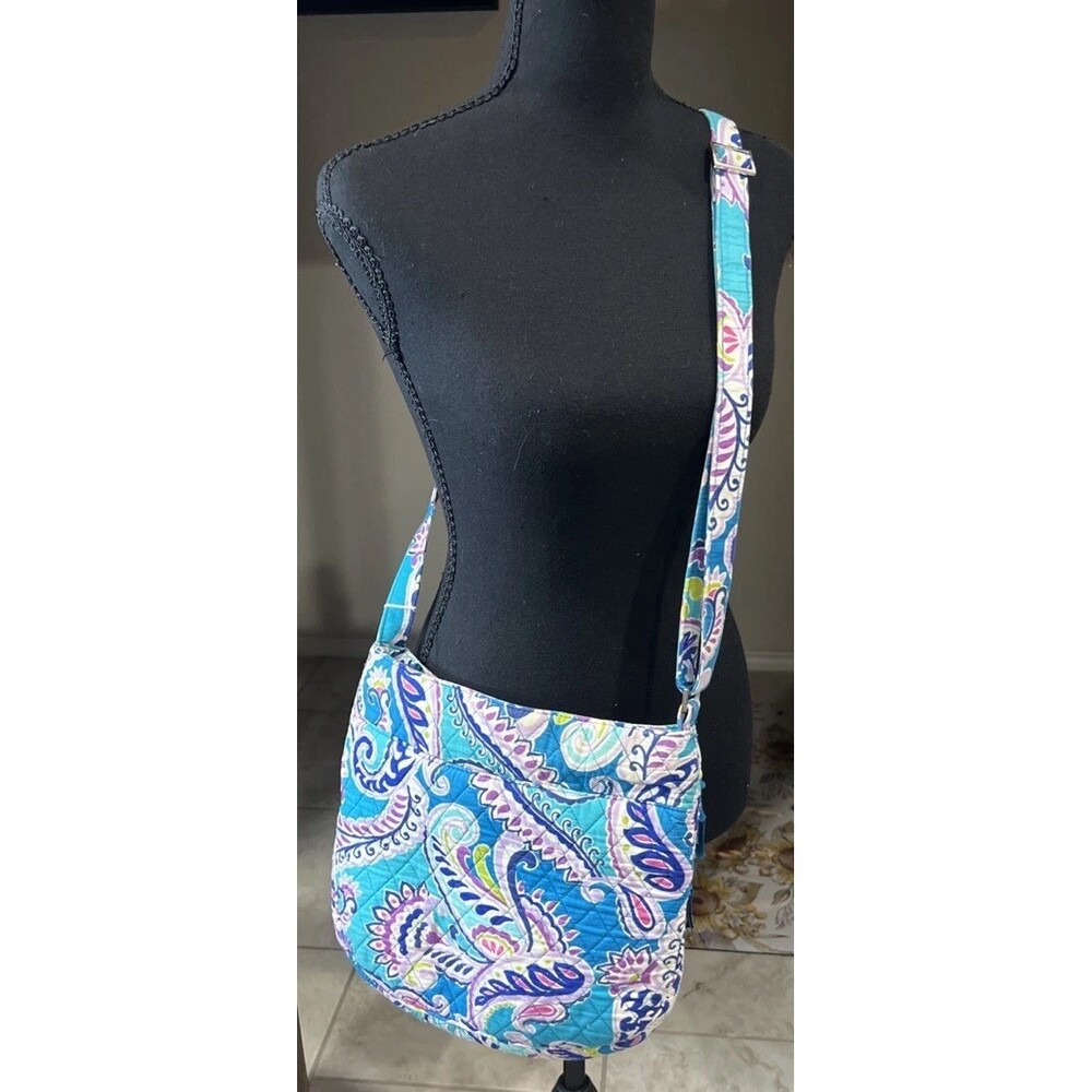 Vera Bradley (2019) Retired Waikiki Paisley Triple Zip Hipster Crossbody Bag